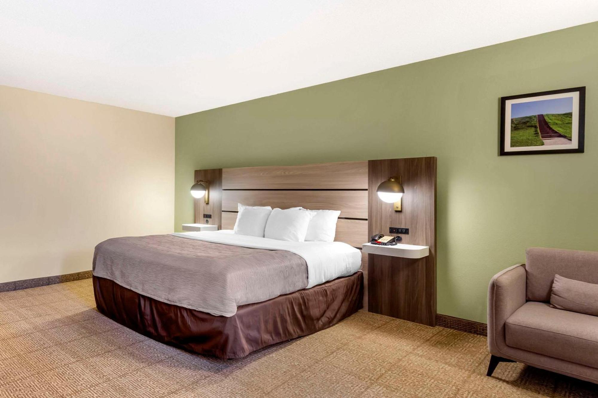 Quality Inn Raleigh Downtown Extérieur photo